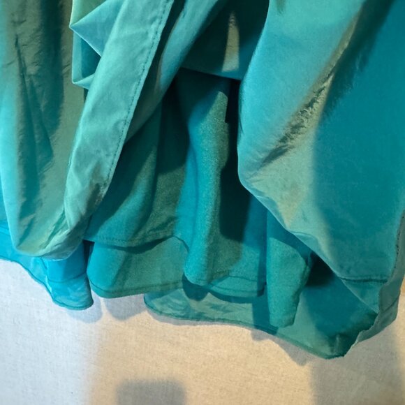 Hyacinth House Emerald Green Tuckernuck XL Ruched V-Neck Genevieve Mini Dress - Picture 7 of 11